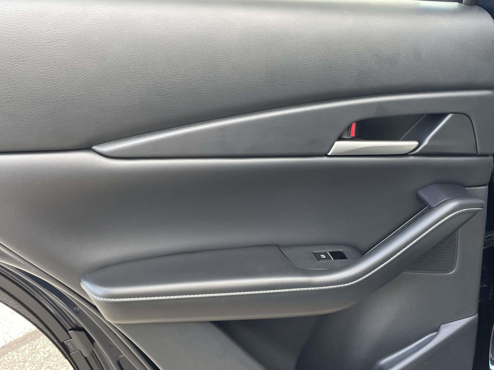 2026 Mazda CX-30 Aire Edition - Photo 11