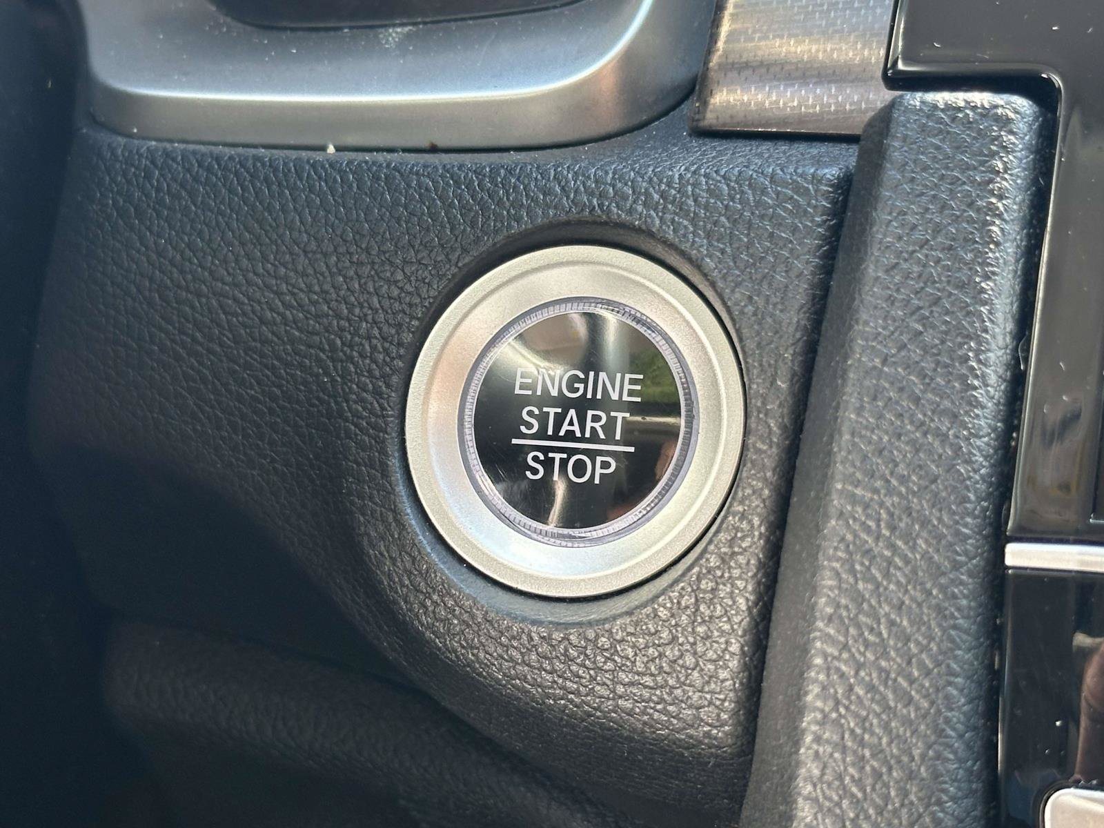 Used 2019 Silver Honda EX image 12