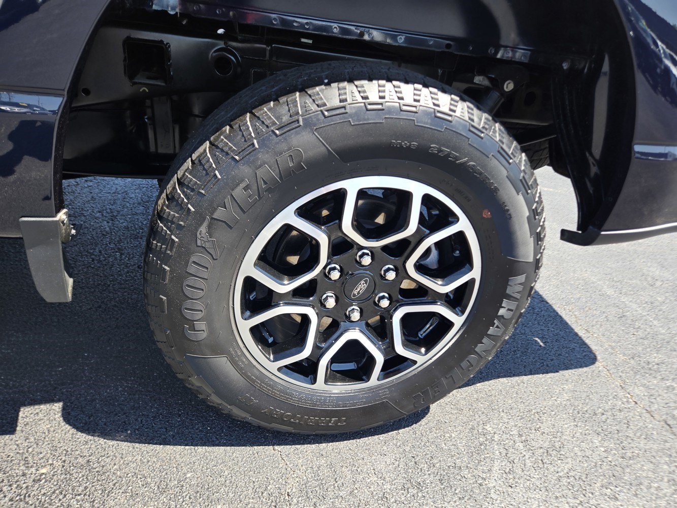 Used 2023 Blue Ford XLT image 42