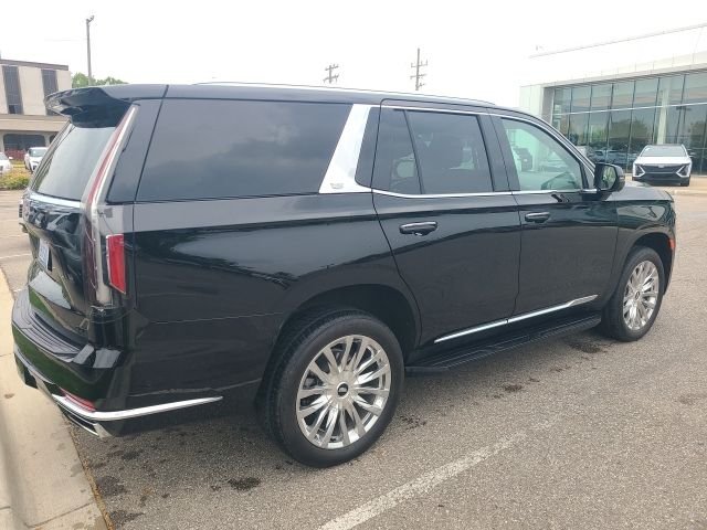 Used 2022 Black Cadillac Premium Luxury image 4