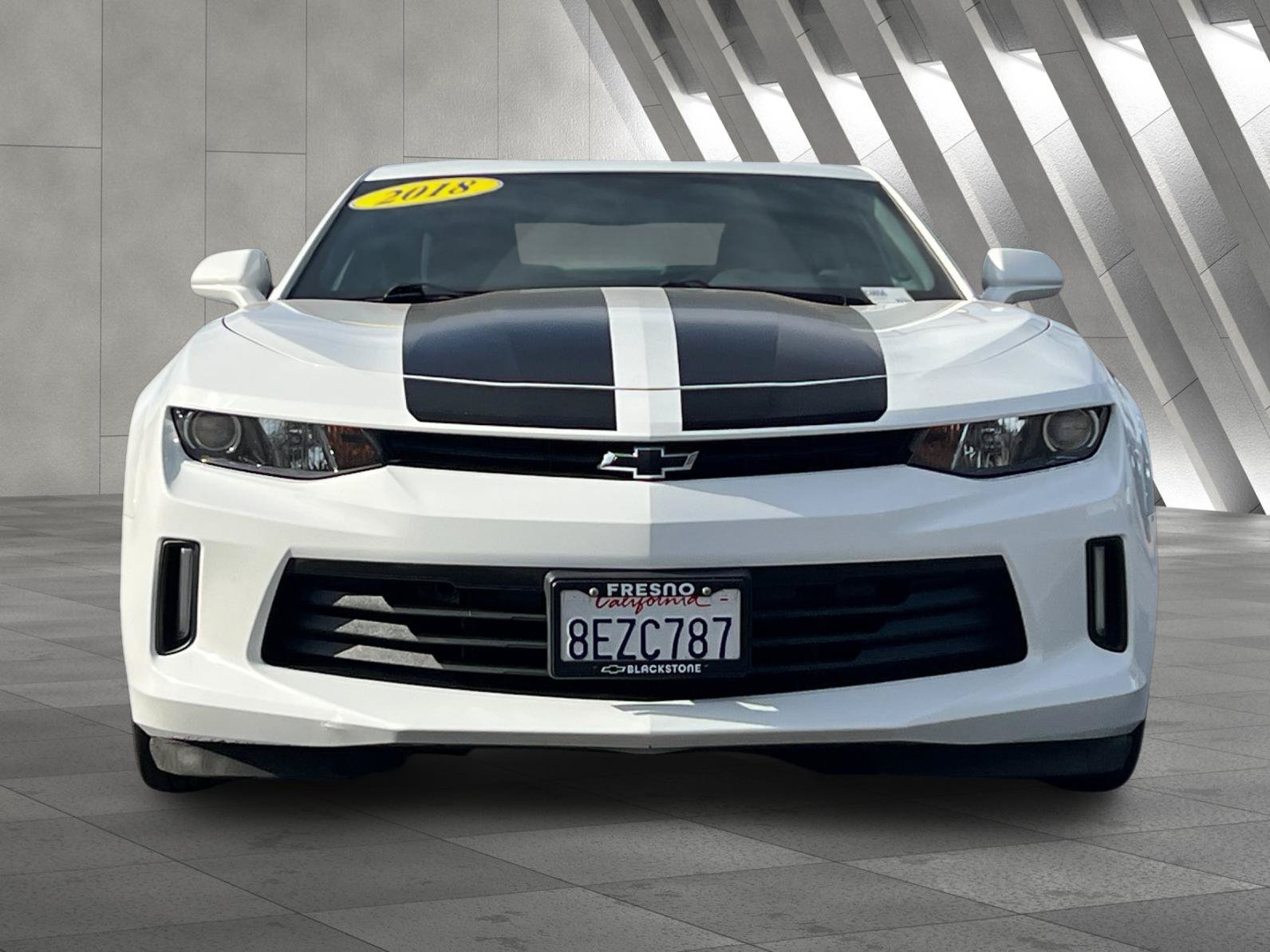 Used 2018 SUMMIT WHITE Chevrolet 1LT image 9
