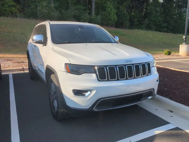 Used 2017 White Jeep Limited image 6