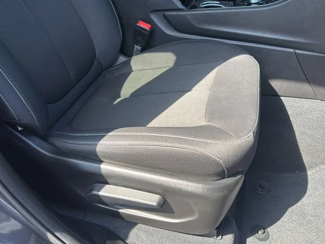 Used 2023 Gray Jeep Laredo image 17