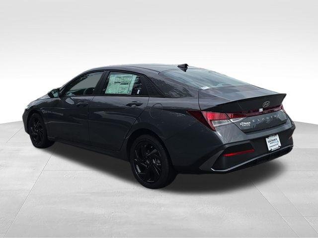 New 2026 Gray Hyundai SEL Sport image 6