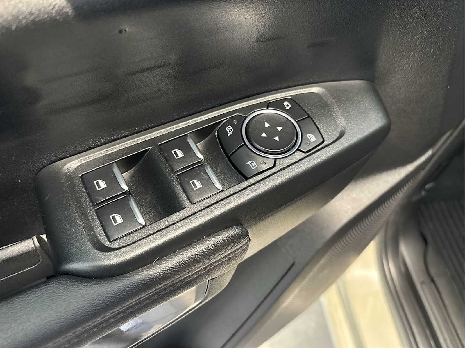 Used 2025 Desert Sand Ford XLT image 22