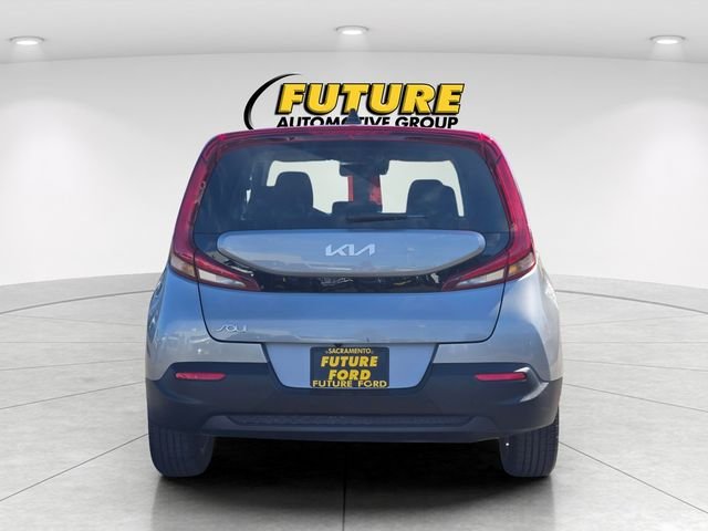 Used 2022 Gray Kia LX image 5