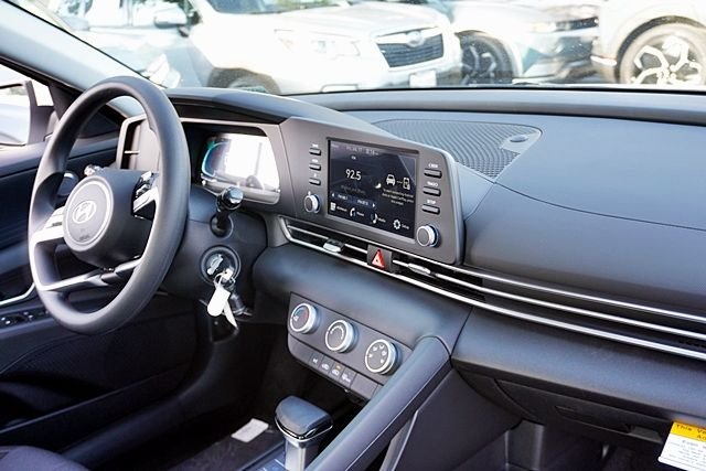 New 2026 White Hyundai SE image 11