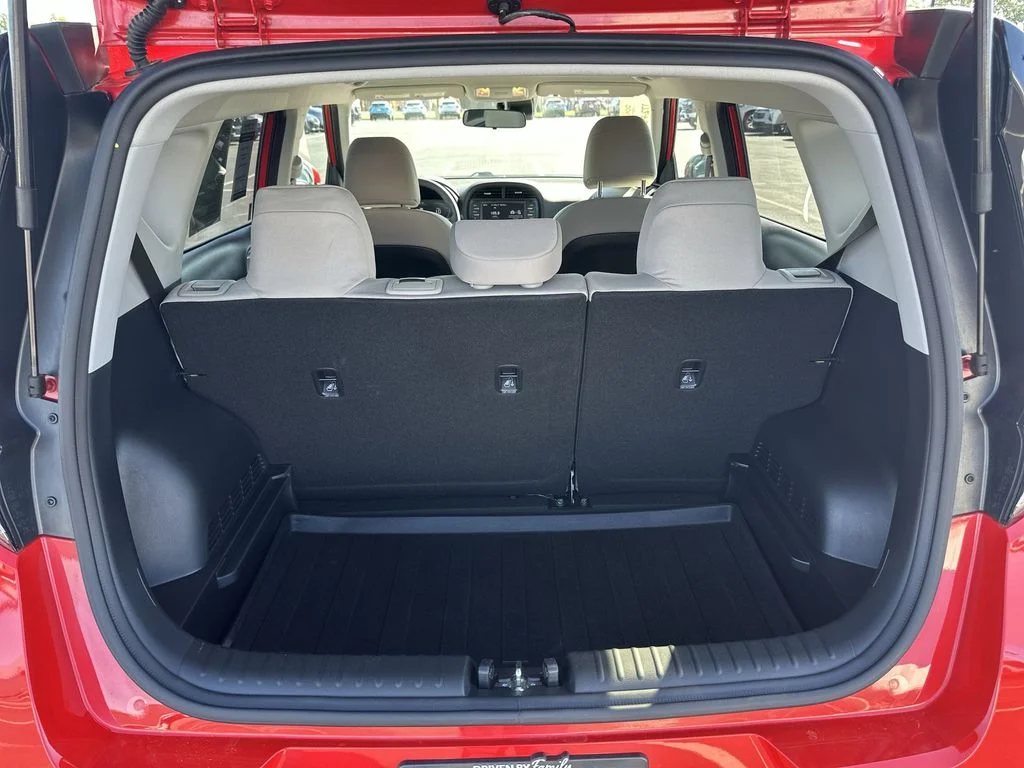 Used 2025 Red Kia LX image 28