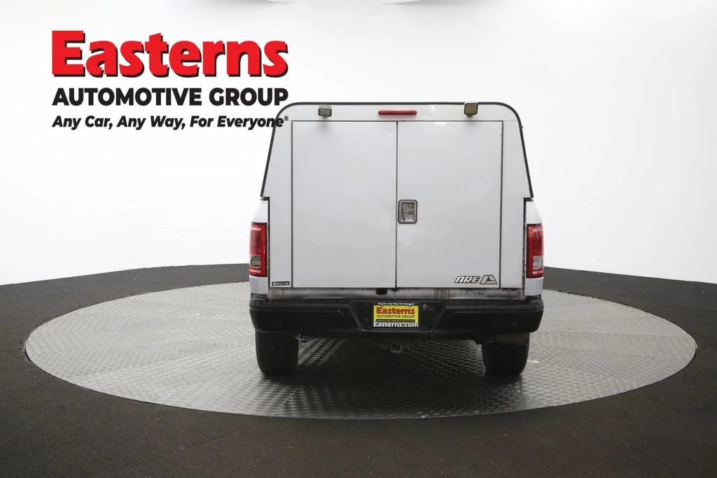 Used 2016 White Ford XL image 37