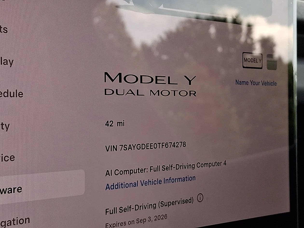 Used 2026  Tesla  image 20