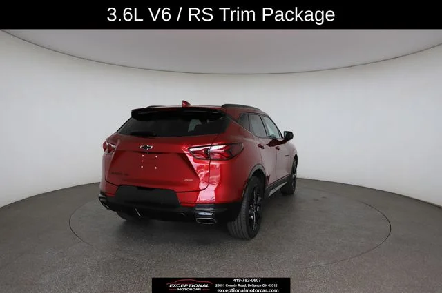 Used 2021 Red Chevrolet RS image 16