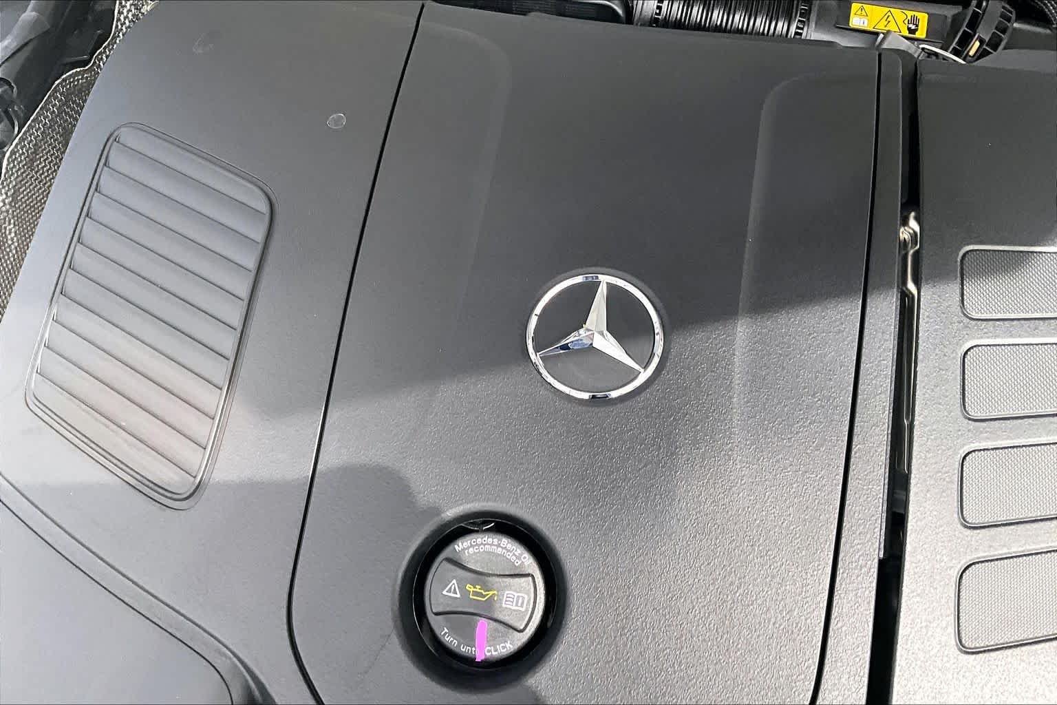 Used 2026 Polar White Mercedes-Benz C 300 image 33