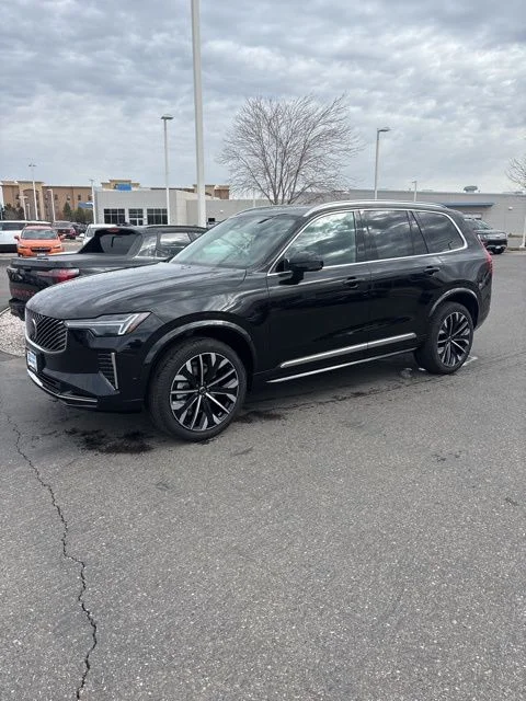 2026 Volvo XC90 Ultra - Photo 8