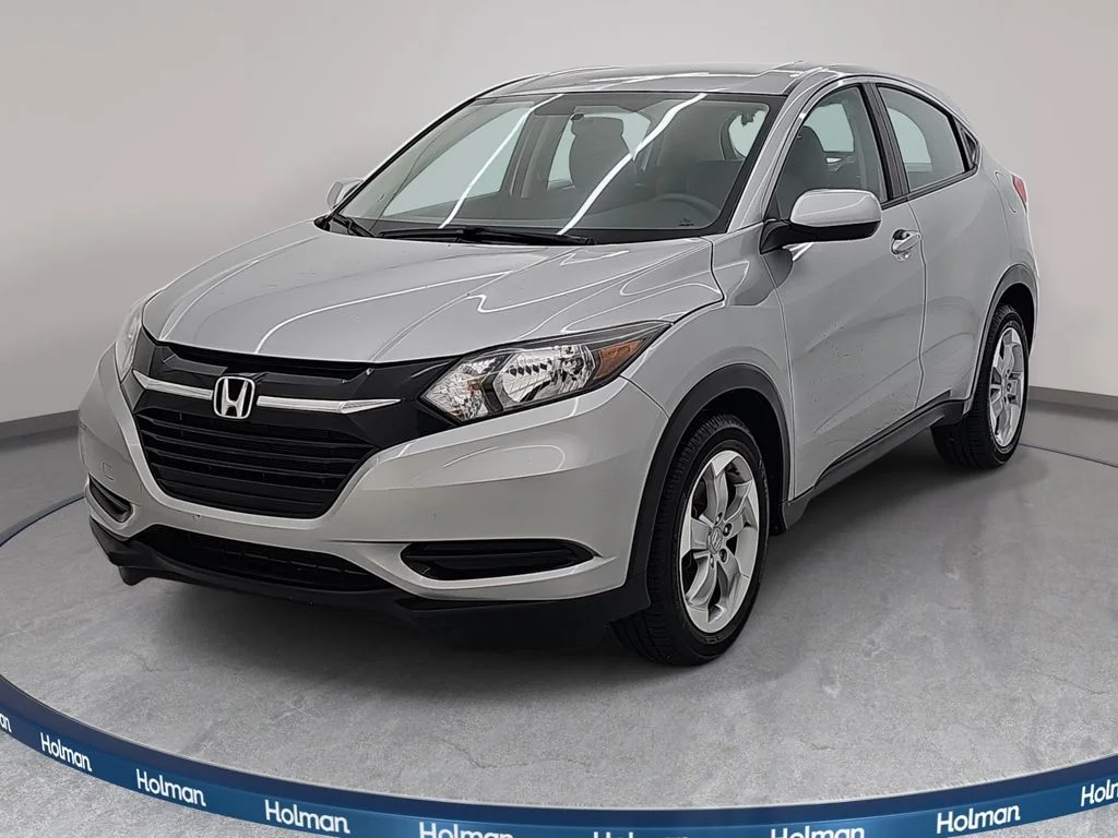 Used 2018 Silver Honda LX image 1