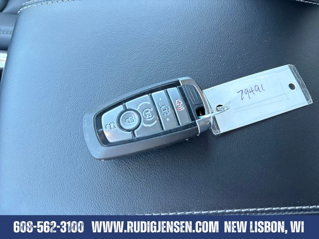 Used 2024 Blue Ford XLT image 28