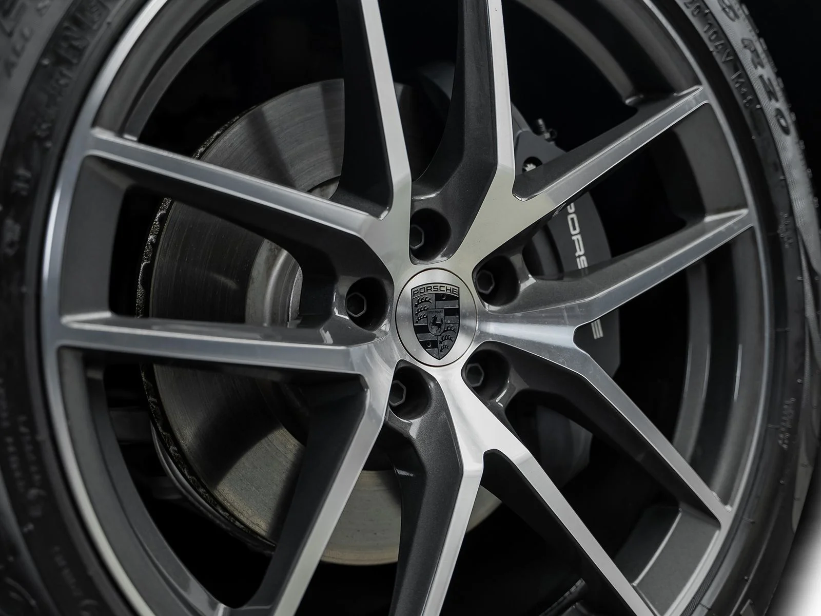 Used 2025 White Porsche Base image 23