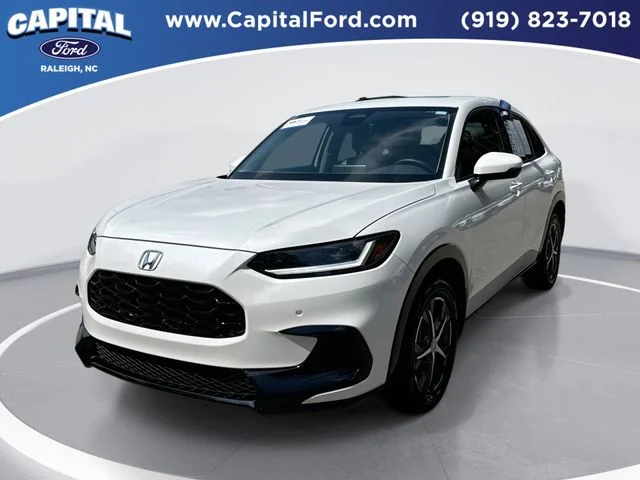 Used 2024 White Honda EX-L image 1