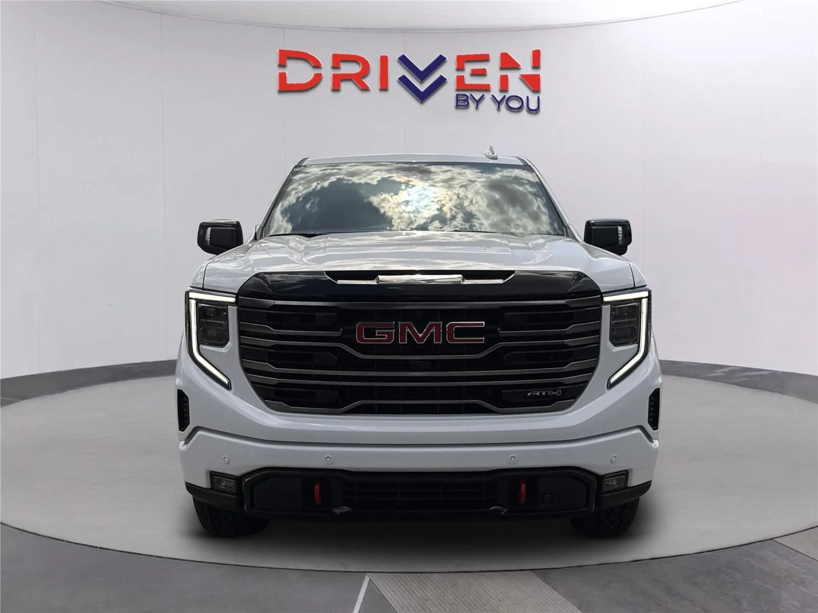 New 2026 Summit White GMC AT4 image 9
