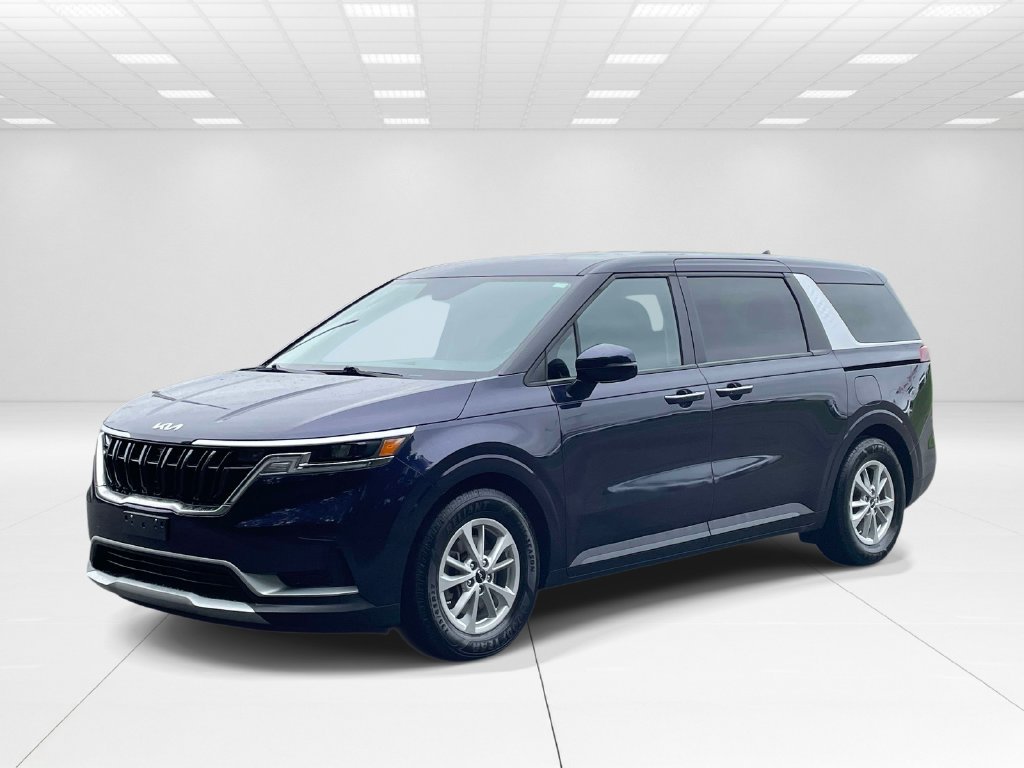 Used 2024 Blue Kia LX image 3
