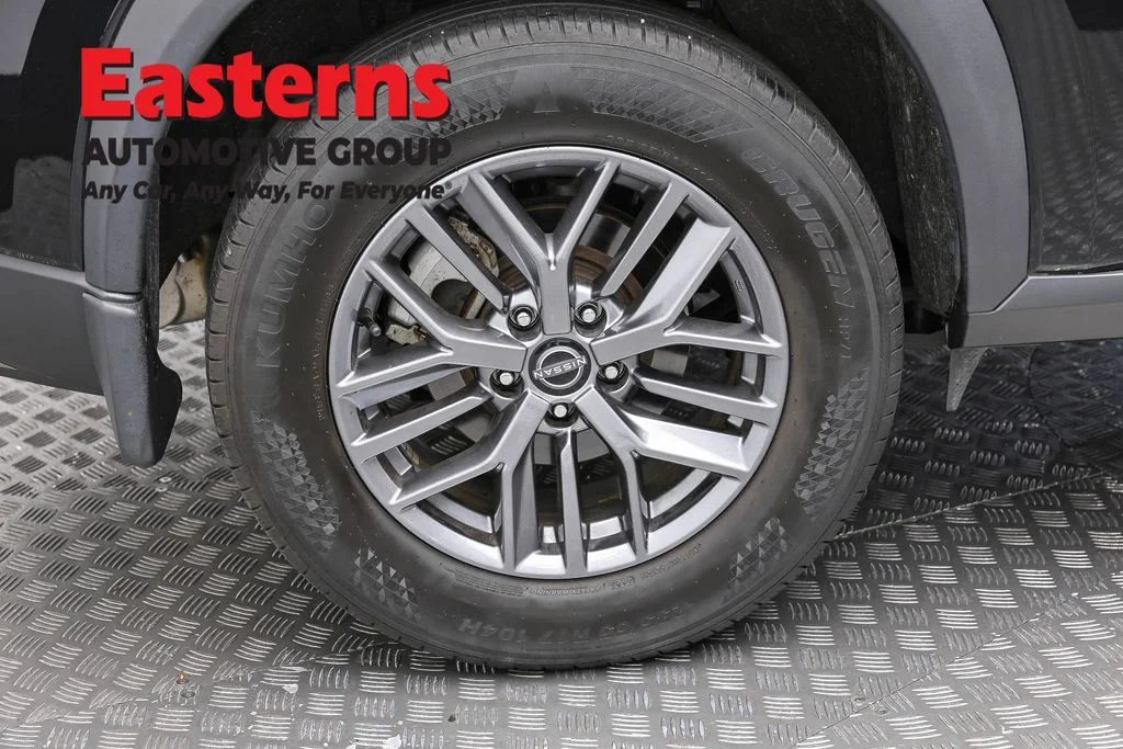Used 2023 Black Nissan S image 30