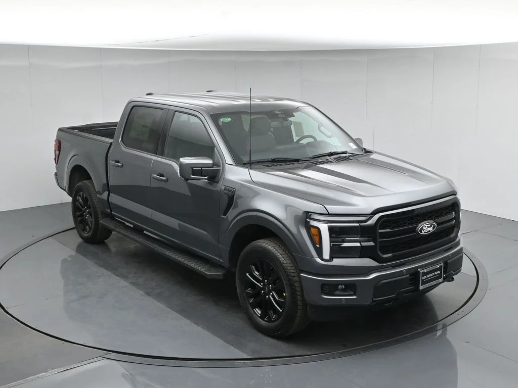 New 2026 Carbonized Gray Metallic Ford Lariat image 40