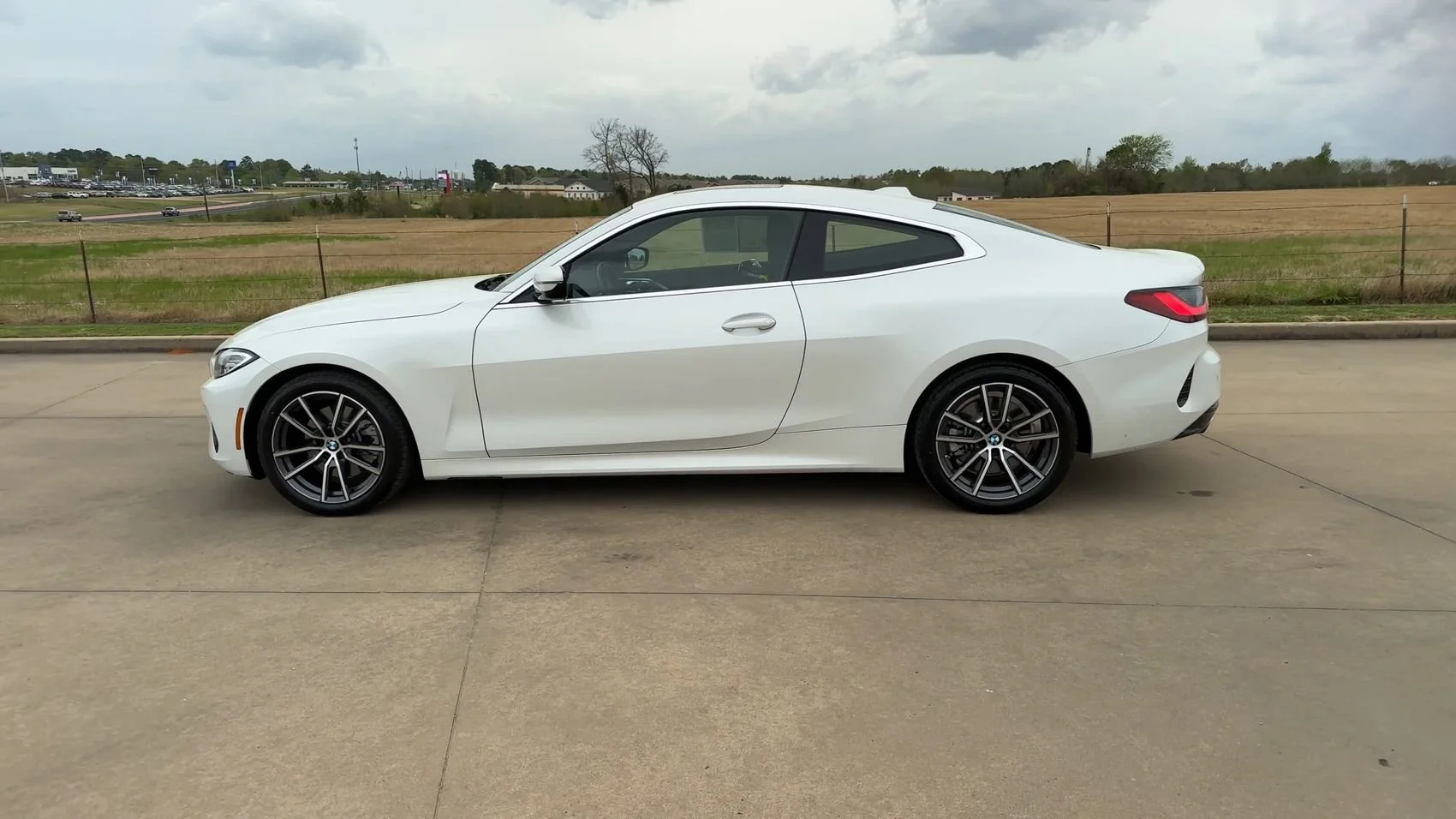 Used 2024 White Metallic BMW 430i xDrive image 5
