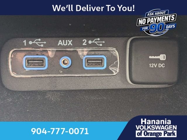 Used 2018 Black Jeep Altitude image 23