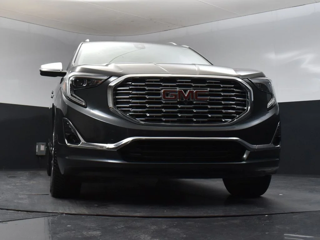 Used 2020 Gray GMC Denali image 33