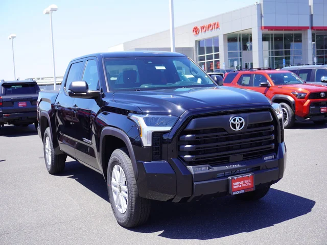 2026 Toyota Tundra 4WD SR5