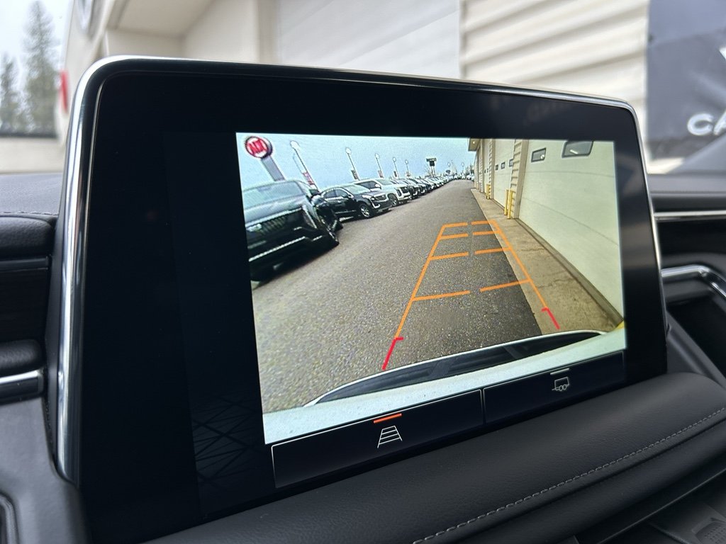 2024 GMC Yukon SLE - Photo 23