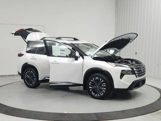 New 2026 White Nissan Platinum image 9