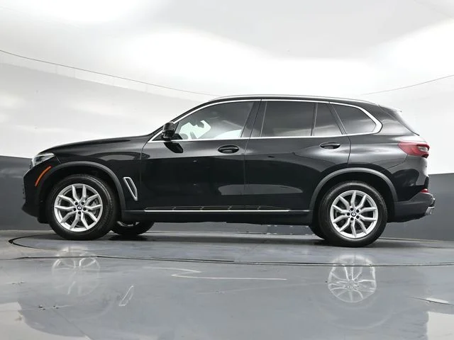 Used 2023 Black BMW xDrive40i image 34