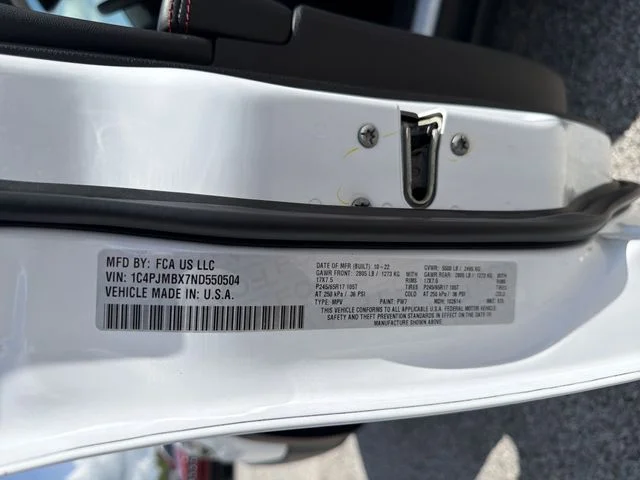 Used 2022 White Jeep Trailhawk image 35