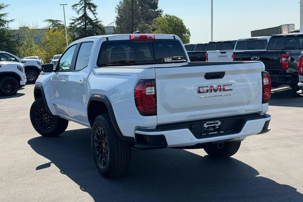 New 2026 Summit White GMC Elevation image 10
