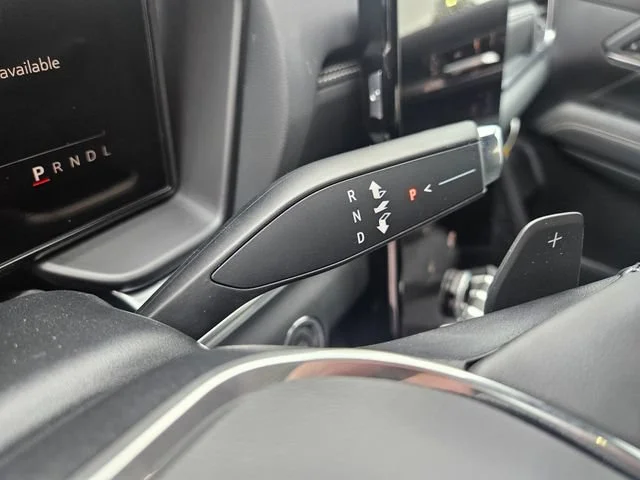 New 2026 Rapids Metallic GMC Elevation image 24
