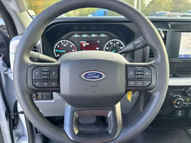 New 2026 Oxford White Ford F-350® XL image 21