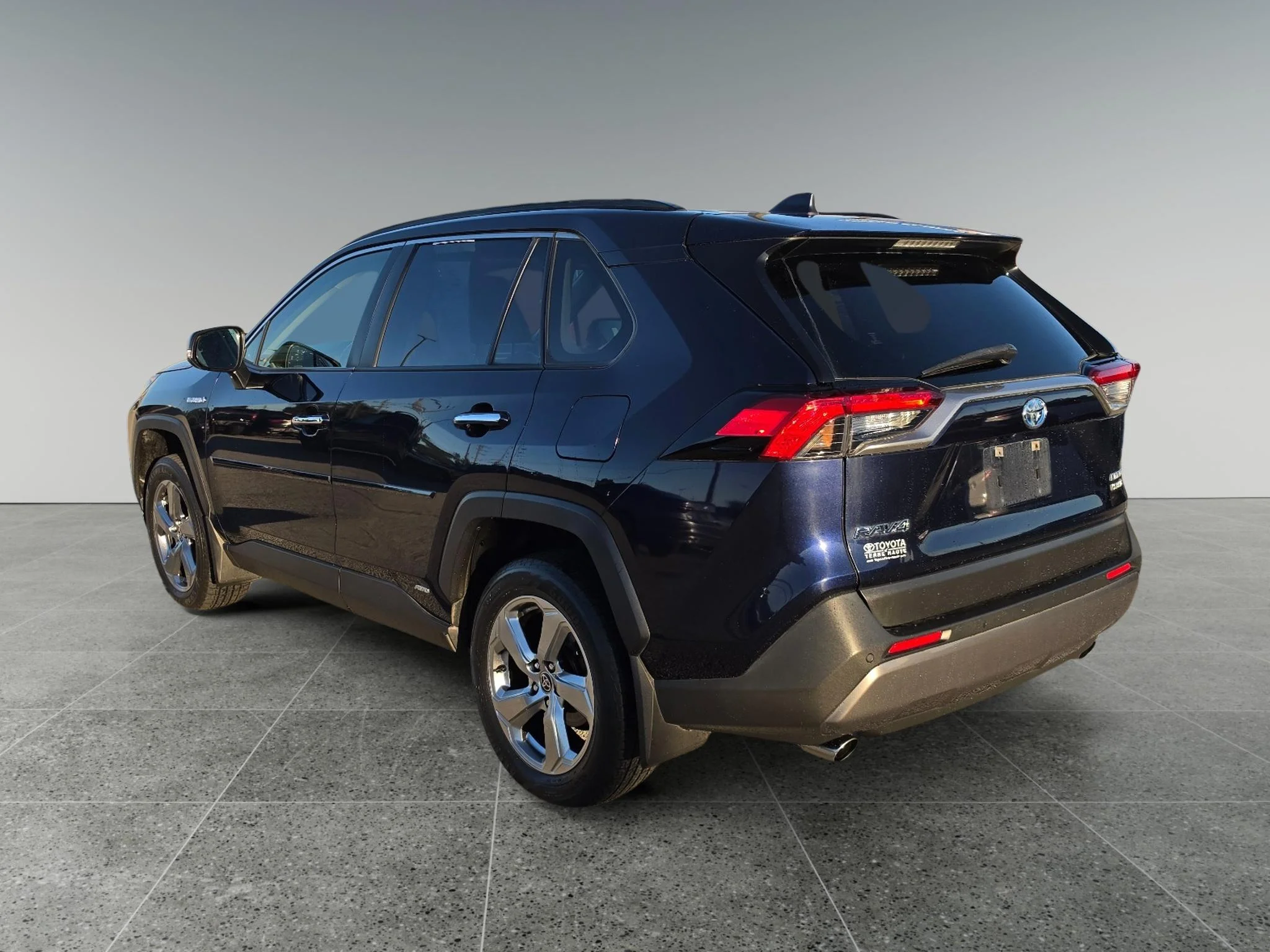 Used 2020 Blue Print Toyota Hybrid Limited image 8