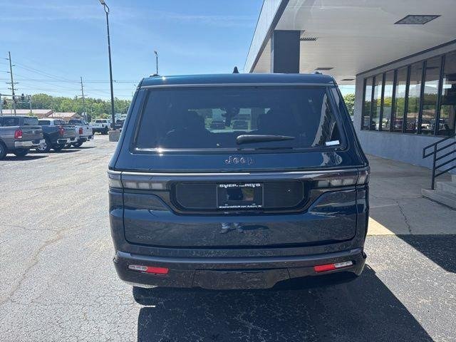 New 2026 Fathom Blue Pearl-Coat Exterior Paint (Late Availability) Jeep Grand Wagoneer image 10