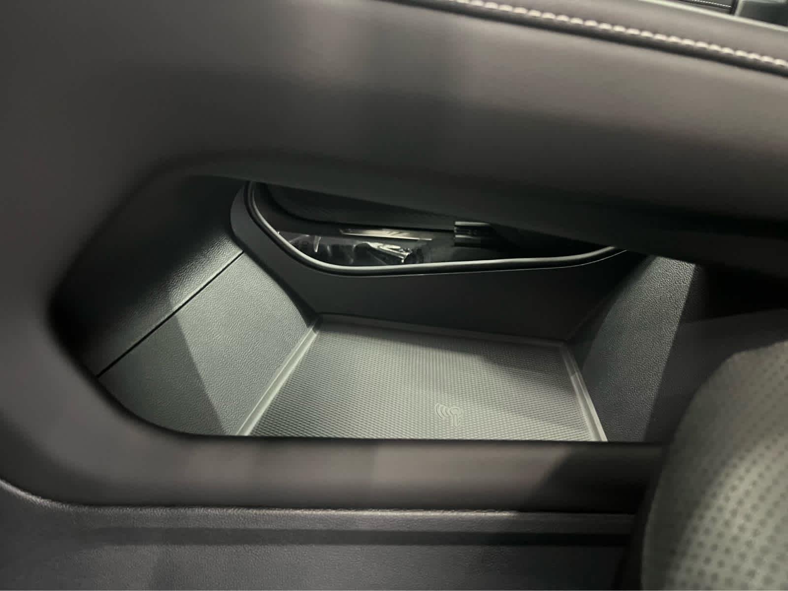 2026 Volkswagen Atlas SE w/Tech - Photo 19