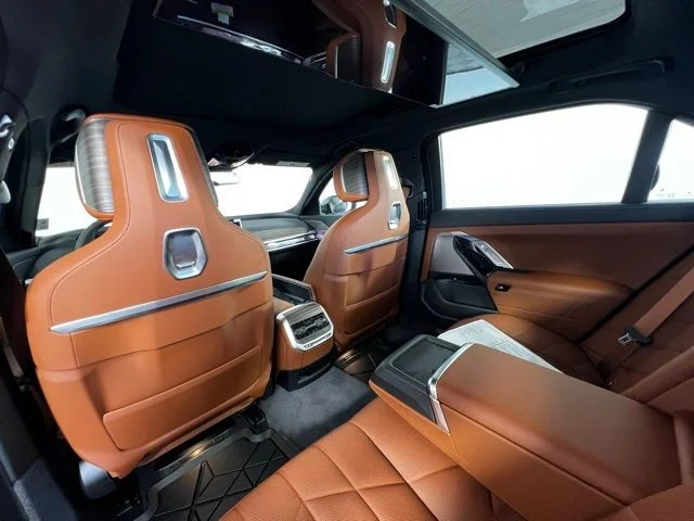 2025 BMW 7 Series 760i - Photo 14