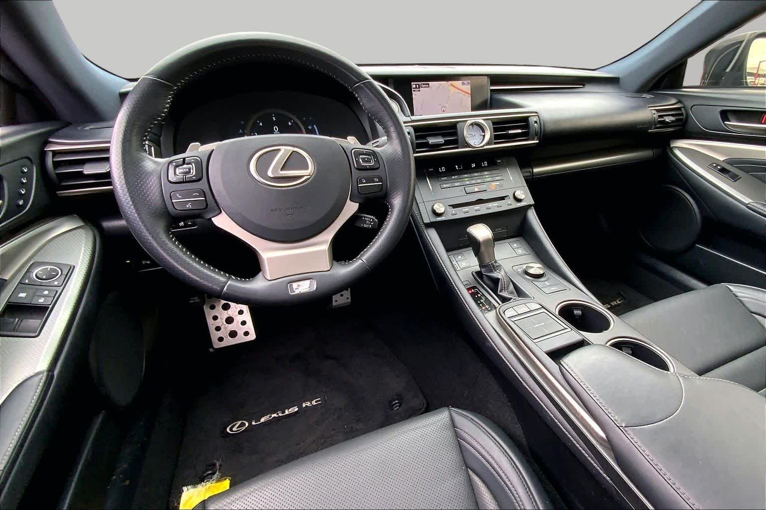 Used 2015 Obsidian Lexus  image 16