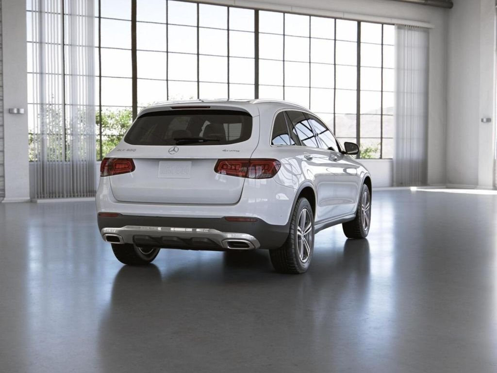 Certified Used 2022 Polar White Mercedes-Benz GLC 300 4MATIC® image 24