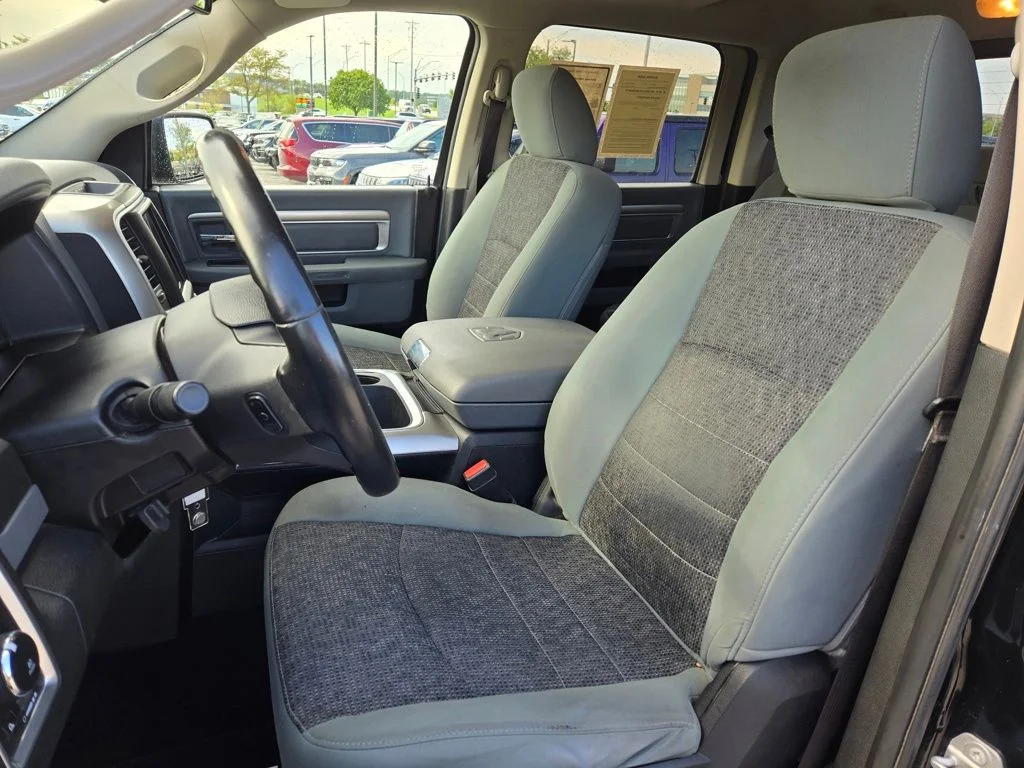 Used 2019 Black Ram Big Horn image 17