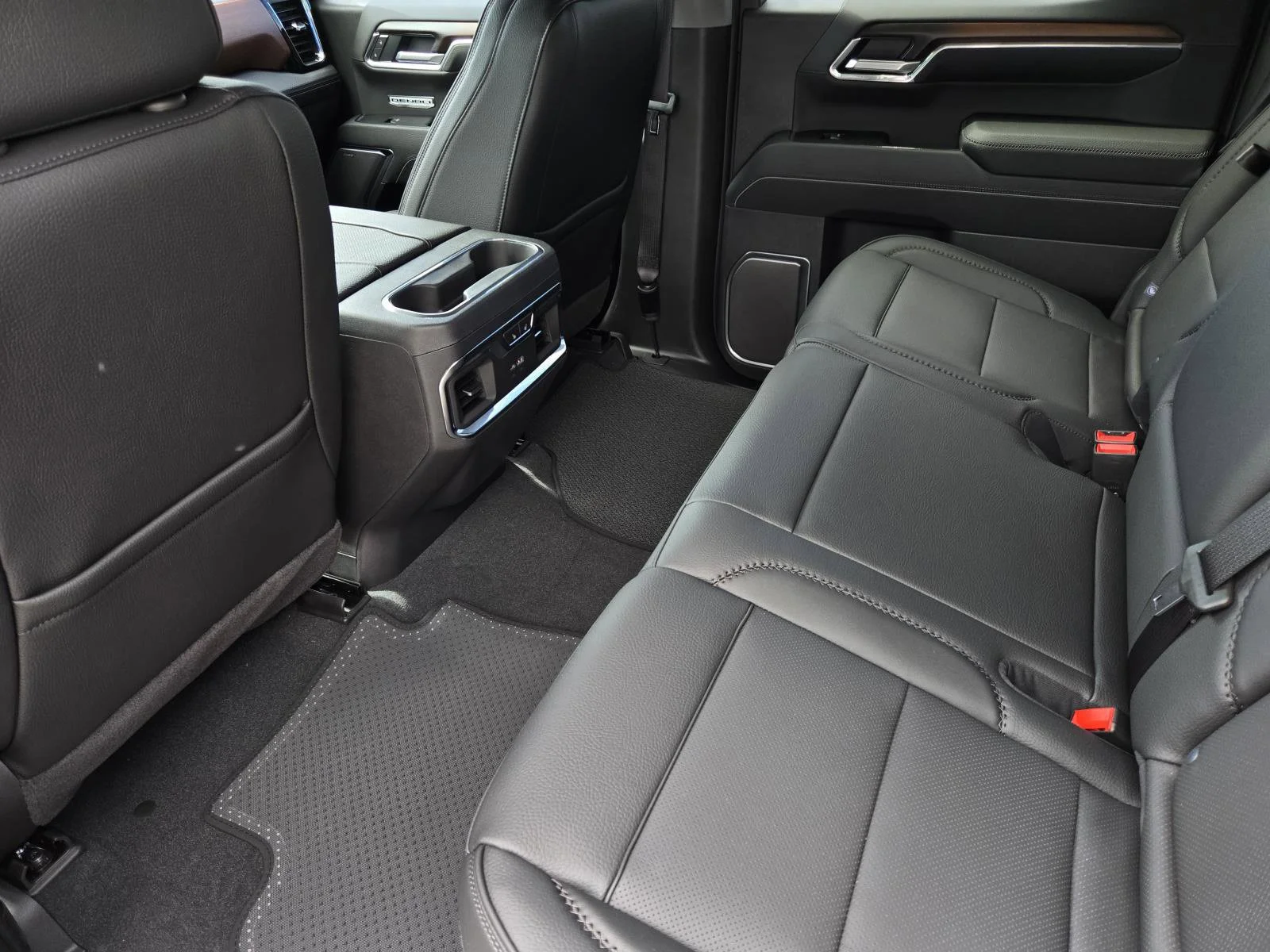 2026 GMC Sierra 1500 Denali - Photo 6