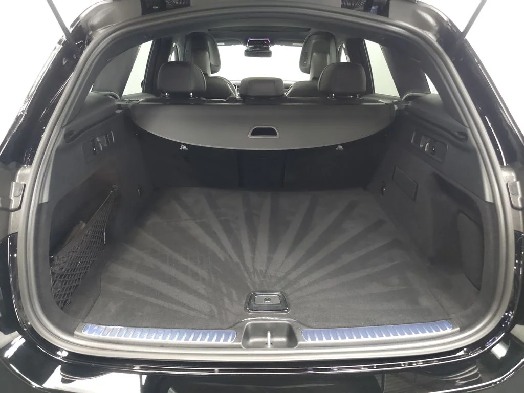 Certified Used 2026 Black Mercedes-Benz GLC 300 image 27