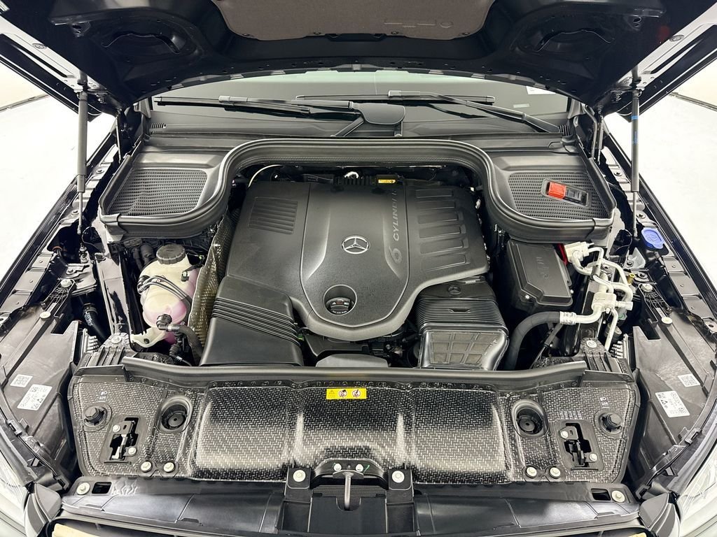 New 2026 Obsidian Black Metallic Mercedes-Benz GLS 450 image 31