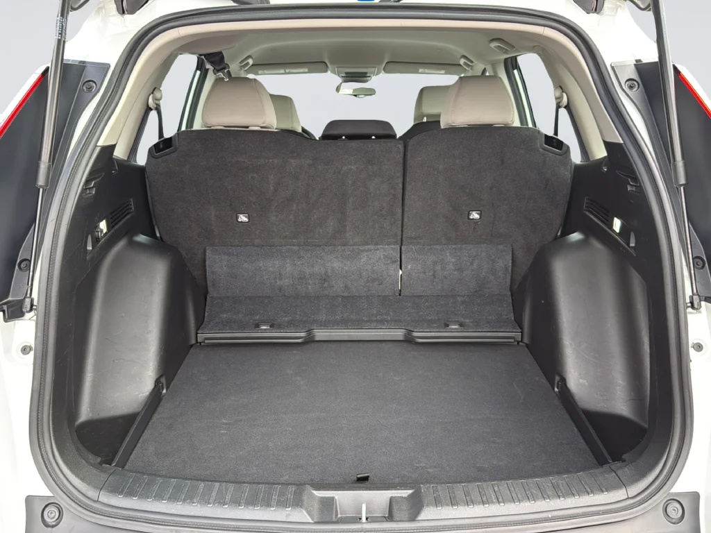 Used 2023  Honda LX image 30