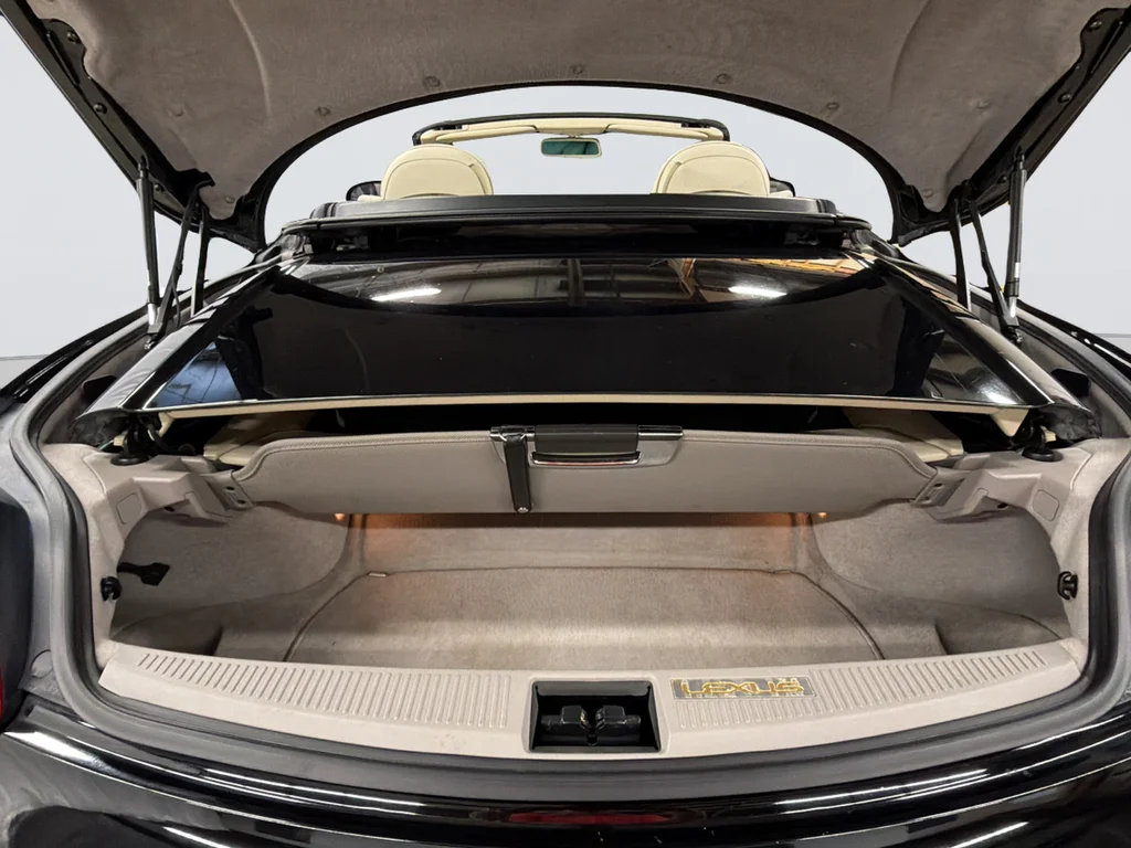 Used 2004 Black Lexus 430 image 27