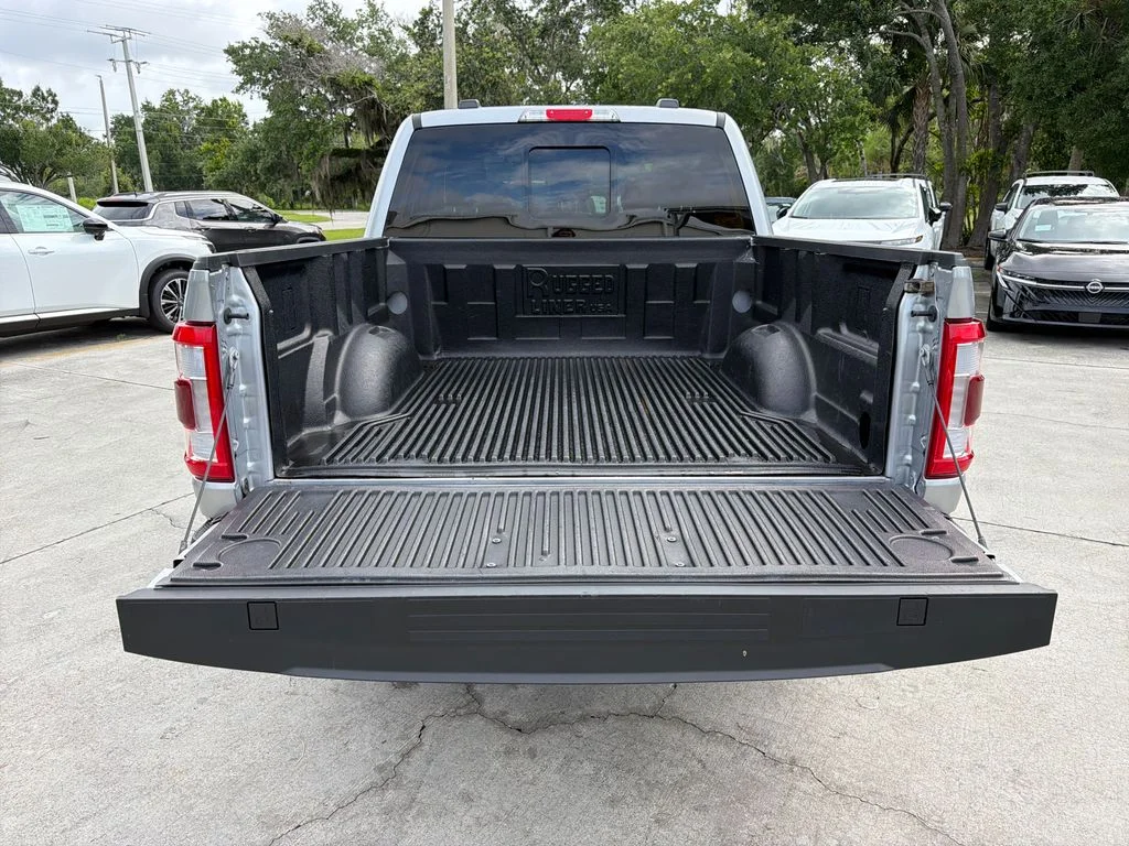 Used 2023 Silver Ford Platinum image 31
