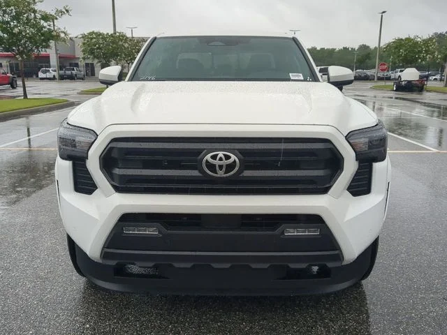 New 2026 Ice Cap Toyota SR5 image 9